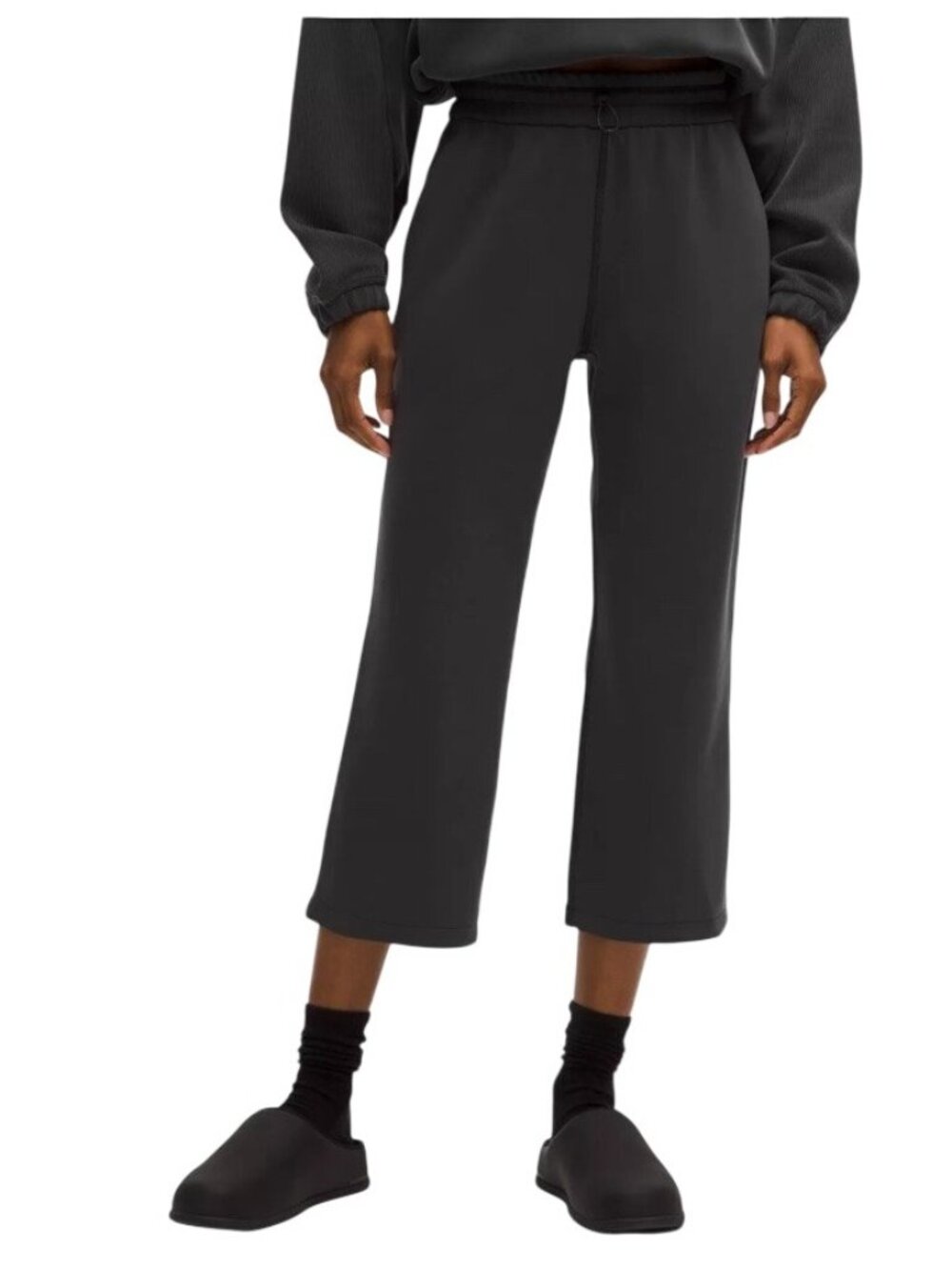 Lululemon Softstreme High Rise Straight Leg Cropped Pants 23” Women's 4 Charcoal